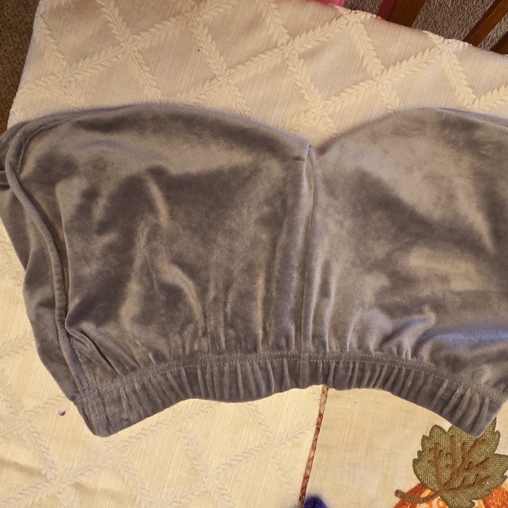 Juicy Conture velvet shorts